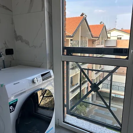 아파트 Deluxe Comfortable With Balcony Downtown *